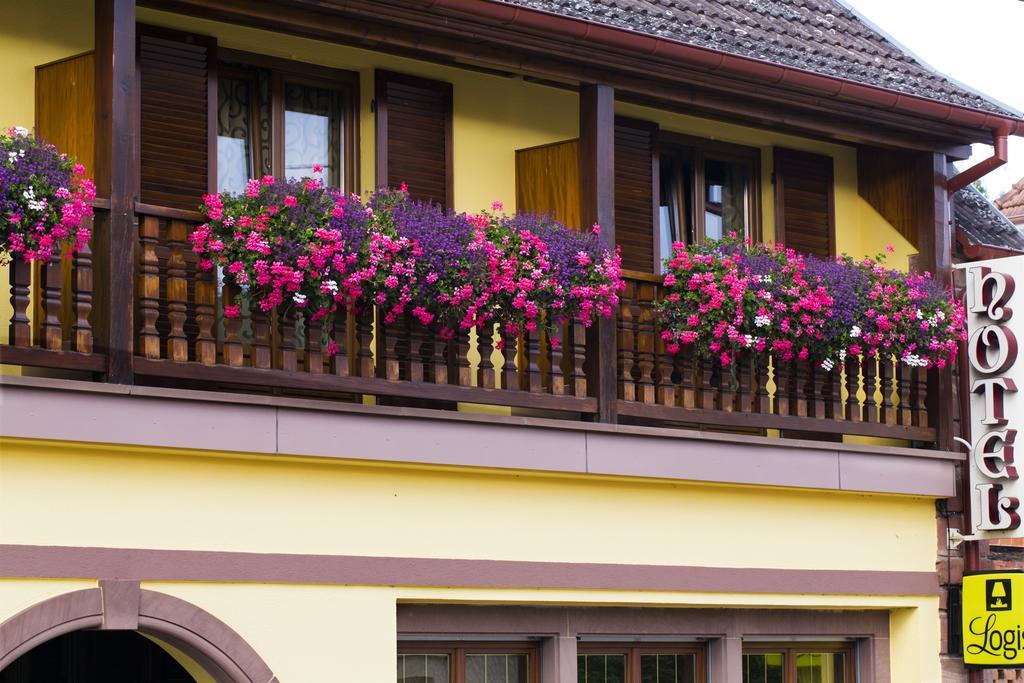 Restaurant A L'Aigle Hotell Wimmenau Exteriör bild